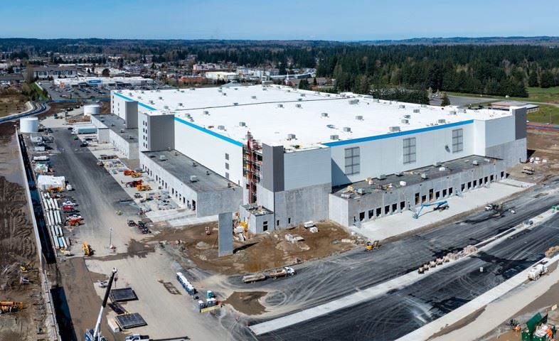 CIC Amazon building under construction